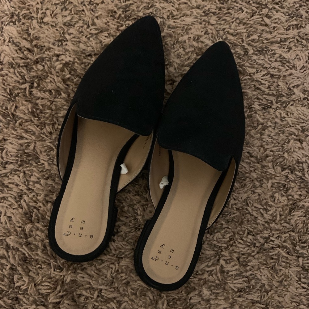 Mules/Loafers